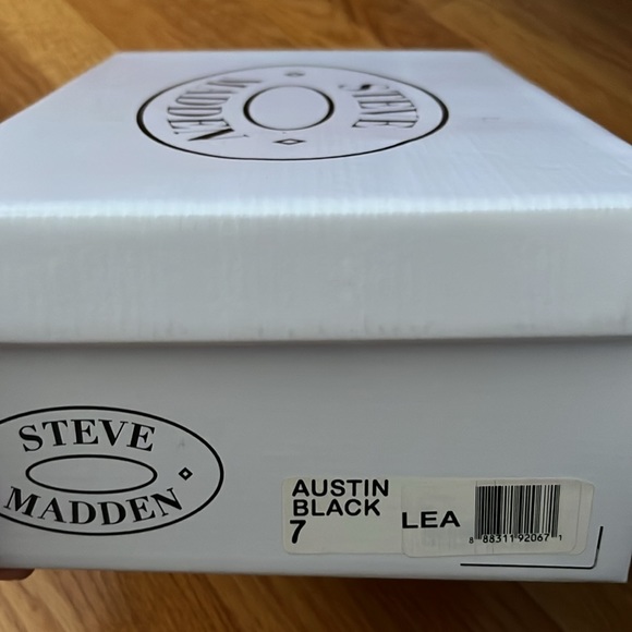 Steve Madden Austin Ankle Boots - Black size 7 - Picture 12 of 12